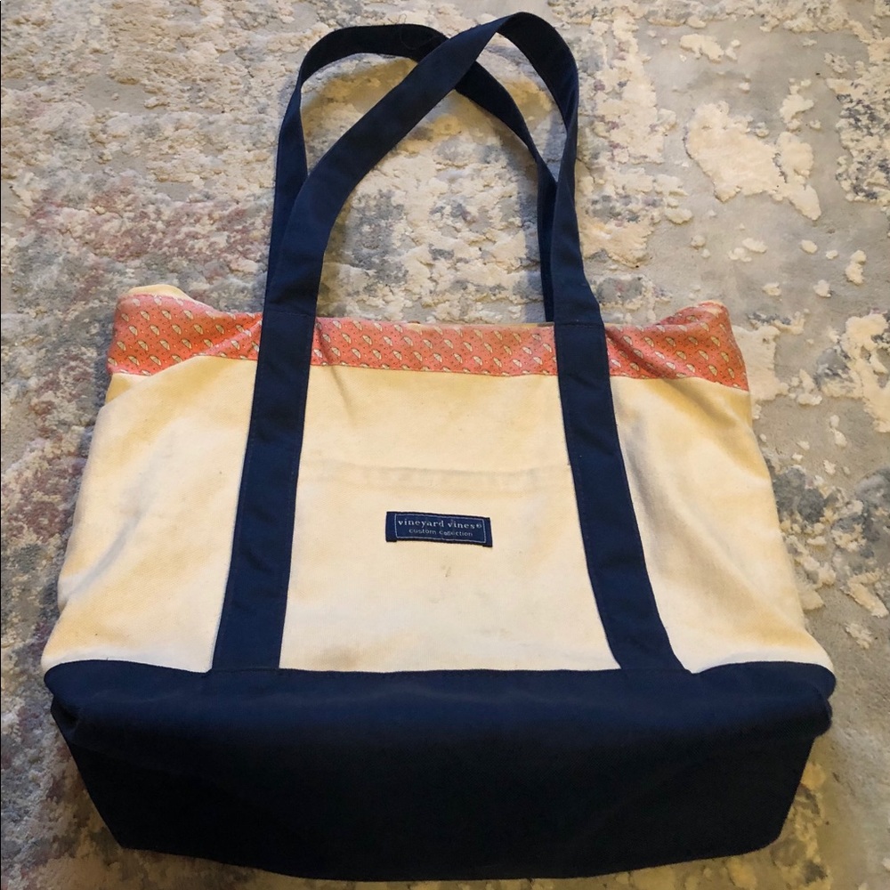 🐳 Vineyard Vines Classic Tote - Picture 1 of 14